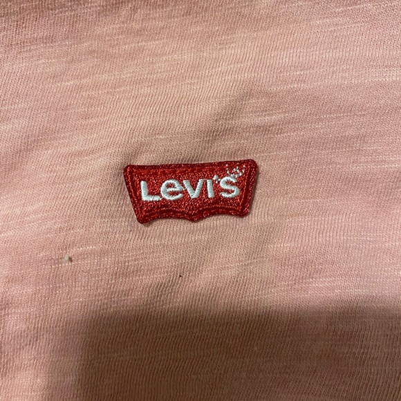LEVI’S t-shirt - Picture 2 of 3